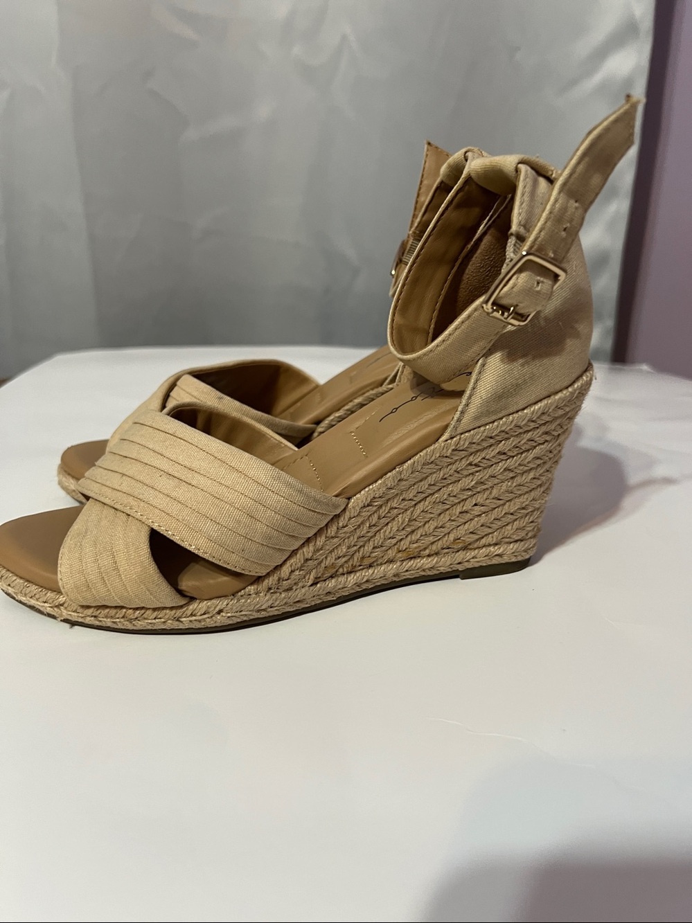 me too Beige Crisscross Ankle-Strap Wedge Women’s Sandals 
Size 6.5 M